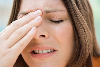 Những lưu ý cho người chóng mặt khi đứng lên, ngồi xuống