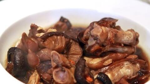 Bài thuốc chữa bệnh hay từ nấm hương