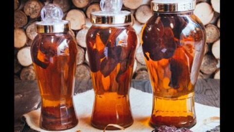 Nấm linh chi ngâm mật ong - bài thuốc hay dễ làm