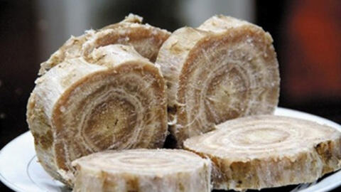 Món ăn bài thuốc trị cảm sốt, mụn nhọt bằng sắn dây